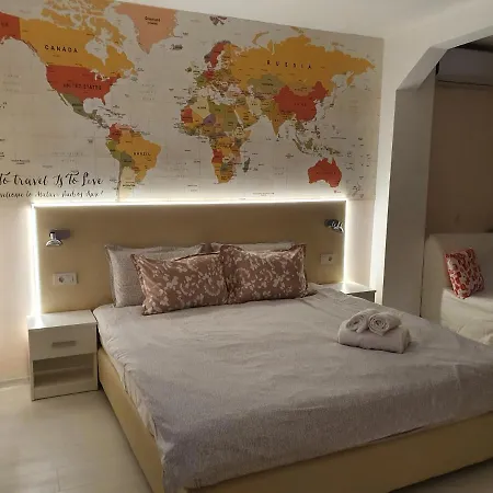 Malavi Center Deluxe Ruse! Comfort&clean! Апартамент Русе